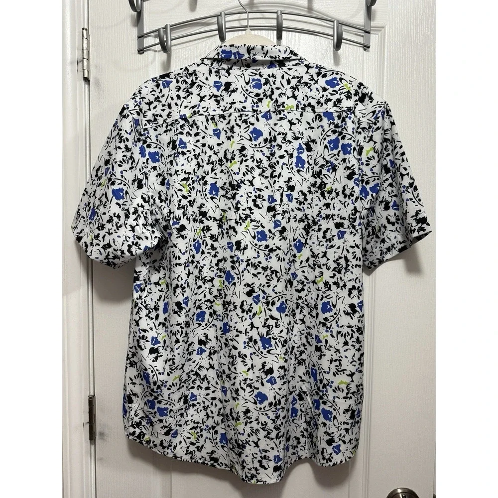 NWT Zyia Active Echo Beach Tropical Print Short Sleeve Travelers Shirt‎ Men's XL